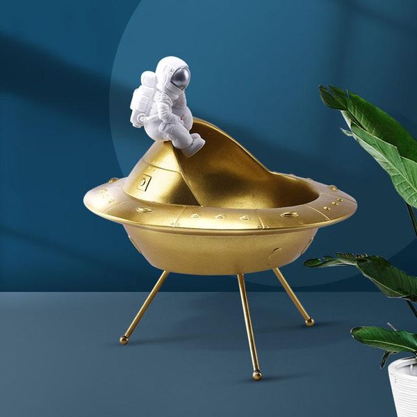 nordic creative astronaut moon key snack storage tray modern minimalist office desk decoration ornaments and crafts decorative object object
nordic creative astronaut moon key snack storage tray modern minimalist office desk decoration ornaments and crafts decorative object object
