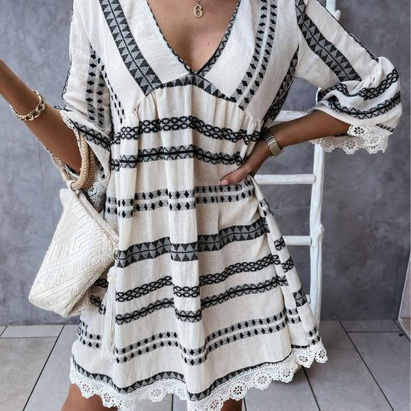 casual dresses 2021 cotton linen women dress print above knee 3/4 sleeve patchwork hook flower hollow loose waist v neck mini vestidos, Black;gray
casual dresses 2021 cotton linen women dress print above knee 3/4 sleeve patchwork hook flower hollow loose waist v neck mini vestidos, Black;gray