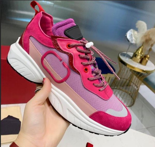 new sports shoes designer dress leather ladies xiaobai runaway series simple fashion comfortable soft running leisure shopping
new sports shoes designer dress leather ladies xiaobai runaway series simple fashion comfortable soft running leisure shopping