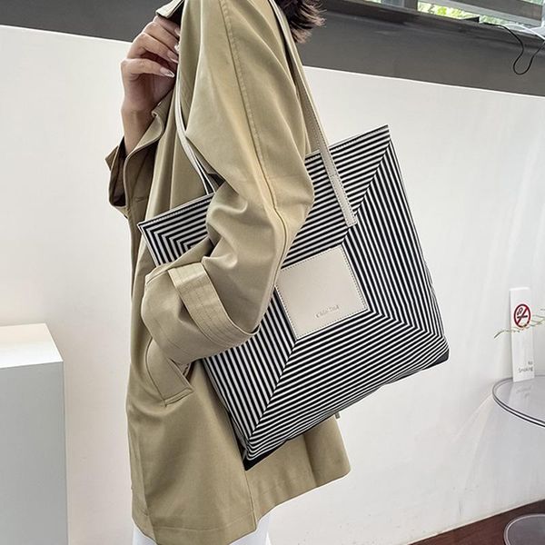 evening bags korean style canvas women shoulder bag large capacity casual big handbag and purses female composite shopping bolsos
evening bags korean style canvas women shoulder bag large capacity casual big handbag and purses female composite shopping bolsos