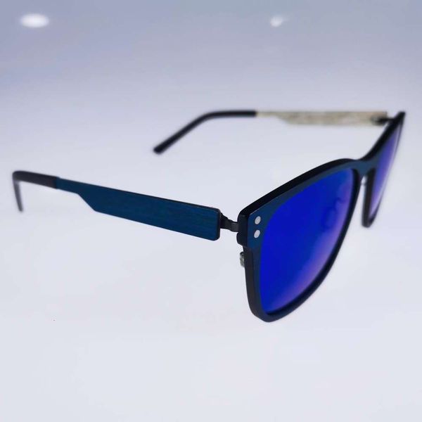 highend accessories carbon wood polarized sunglass hit color carbon fiber pc lens glass fram, Black
highend accessories carbon wood polarized sunglass hit color carbon fiber pc lens glass fram, Black