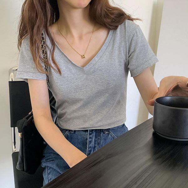 v-neck woman tshirts white cotton 2021 summer korean fashion new clothing solid short sleeve comfortable pullover
v-neck woman tshirts white cotton 2021 summer korean fashion new clothing solid short sleeve comfortable pullover
