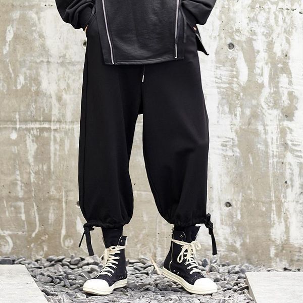 men's pants hairstylist's lace design at the bottom of classic dark japanese casual loose-fitting harlem, Black
men's pants hairstylist's lace design at the bottom of classic dark japanese casual loose-fitting harlem, Black