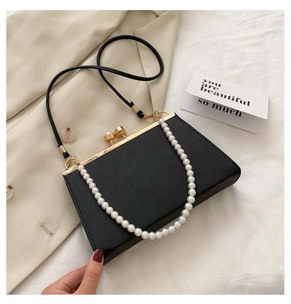 evening bags lady handbag pearl chain leather small square bag wholesale gift for women 2021 fashion single elegant shoulder crossbody
evening bags lady handbag pearl chain leather small square bag wholesale gift for women 2021 fashion single elegant shoulder crossbody
