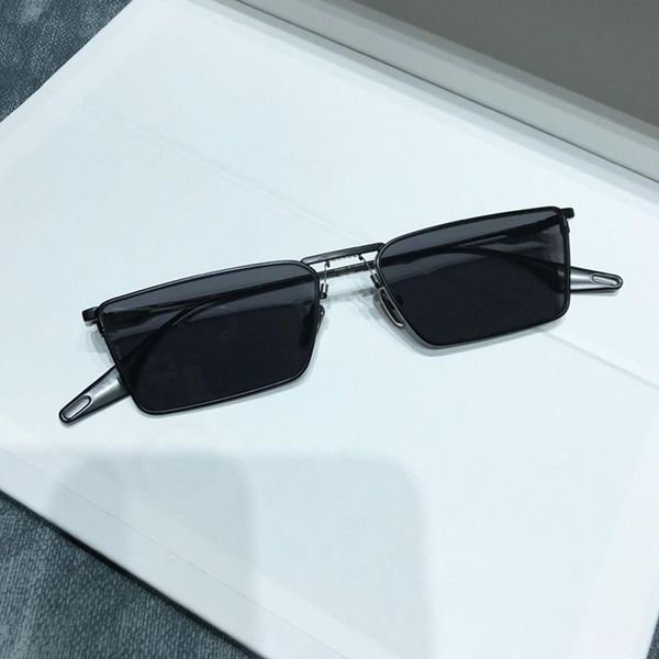 sunglasses men women black fashion small box metal frame rectangle sun glasses the vintage luxury designer driving eyeglasse, White;black
sunglasses men women black fashion small box metal frame rectangle sun glasses the vintage luxury designer driving eyeglasse, White;black