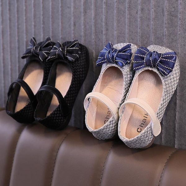 girls baby shoes spring 2021 korean cute butterfly-knot soft bottom leather chic for party princess sweet fashion athletic & outdoor, Black
girls baby shoes spring 2021 korean cute butterfly-knot soft bottom leather chic for party princess sweet fashion athletic & outdoor, Black