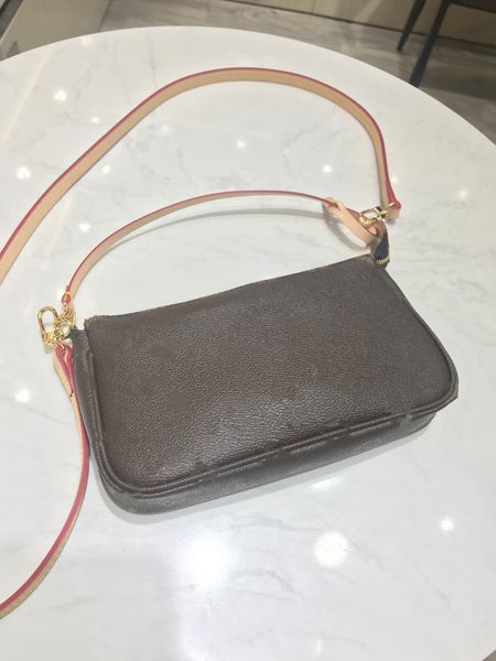 women luxurys designers bags shoulder bag mini handbags pochette accessories crossbody wallet womens purses card holder messenger purse hand
women luxurys designers bags shoulder bag mini handbags pochette accessories crossbody wallet womens purses card holder messenger purse hand