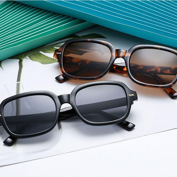 sunglasses vintage small frame designer women men fashion square sun glasses uv400 shades, White;black
sunglasses vintage small frame designer women men fashion square sun glasses uv400 shades, White;black