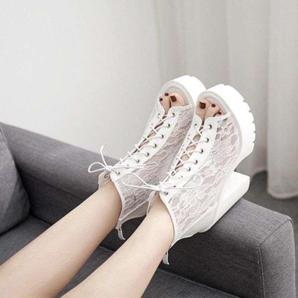 dress shoes waterproof platform european and american spring autumn trend mesh lace-up solid color high-heel elegant ladies single, Black
dress shoes waterproof platform european and american spring autumn trend mesh lace-up solid color high-heel elegant ladies single, Black