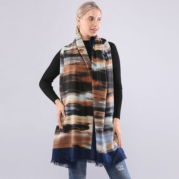 2021 autumn winter new street tie dye color matching shawl tassel medium and long contrast scarf, Blue;gray
2021 autumn winter new street tie dye color matching shawl tassel medium and long contrast scarf, Blue;gray