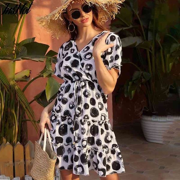 spring summer chiffon dress women mini length v-neck print dresses sweet ruffle sleeeve slim casual drawstring women dress 210514, Black;gray
spring summer chiffon dress women mini length v-neck print dresses sweet ruffle sleeeve slim casual drawstring women dress 210514, Black;gray