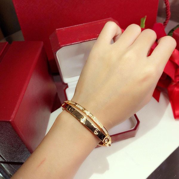 carti love jewelry bracelets tennis bangle diamond studded screw double ring cross bracelet plated 123173, Golden;silver
carti love jewelry bracelets tennis bangle diamond studded screw double ring cross bracelet plated 123173, Golden;silver