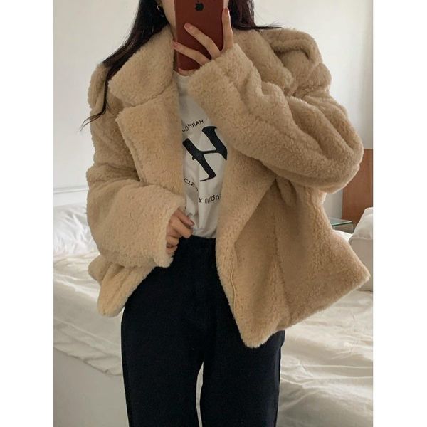 women's jackets cmaz 2021 autumn winter thick coats for women faux lamb fur coat and korean style chic small loos, Black;brown
women's jackets cmaz 2021 autumn winter thick coats for women faux lamb fur coat and korean style chic small loos, Black;brown