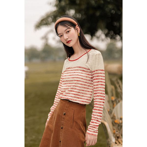 inman spring autumn vintage women print retro contrast color stripe long sleeve cotton base round collar female t-shirt, White
inman spring autumn vintage women print retro contrast color stripe long sleeve cotton base round collar female t-shirt, White