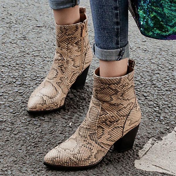 boots autumn and winter stitching color chunky heels women high-heeled shoes zapatos de mujer botas invierno 2021, Black
boots autumn and winter stitching color chunky heels women high-heeled shoes zapatos de mujer botas invierno 2021, Black