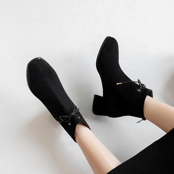 widened and fattened large size women's boots 40414243 autumn single wild thick with mid-heel lace-up short b, Black
widened and fattened large size women's boots 40414243 autumn single wild thick with mid-heel lace-up short b, Black