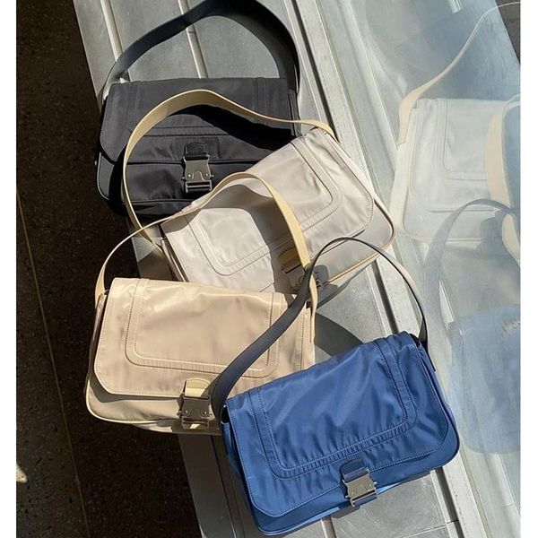evening bags niche design casual tote underarm purses and handbags solid color nylon cloth with lock big for women travel
evening bags niche design casual tote underarm purses and handbags solid color nylon cloth with lock big for women travel