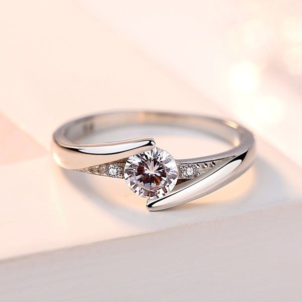 s925 sterling silver ring noble classic closed mouth female korean wedding with diamond ring
s925 sterling silver ring noble classic closed mouth female korean wedding with diamond ring