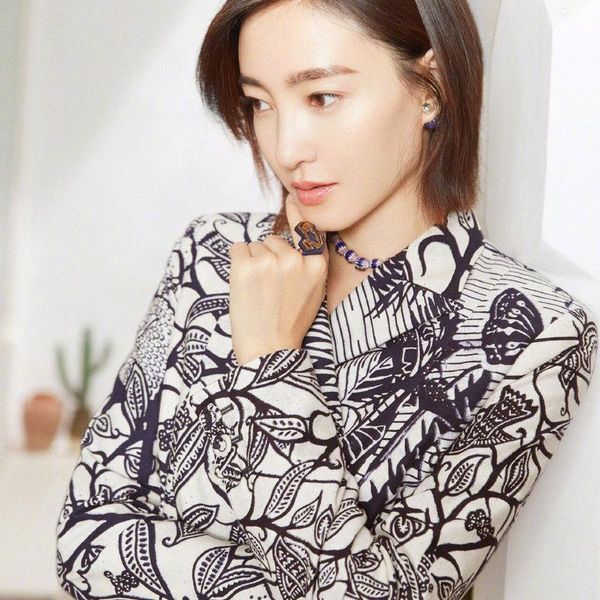 women's blouses & shirts retro printed in long cotton sleeve blouse female the spring of 2021, White
women's blouses & shirts retro printed in long cotton sleeve blouse female the spring of 2021, White