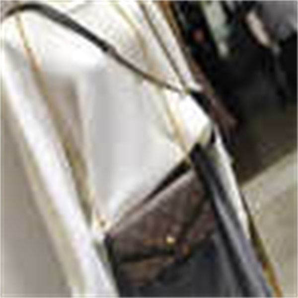 three-piece handles bag classic presbyopia brand chain bag handbags iconic r shoulder bags totes cross body luxury clutches m6127
three-piece handles bag classic presbyopia brand chain bag handbags iconic r shoulder bags totes cross body luxury clutches m6127