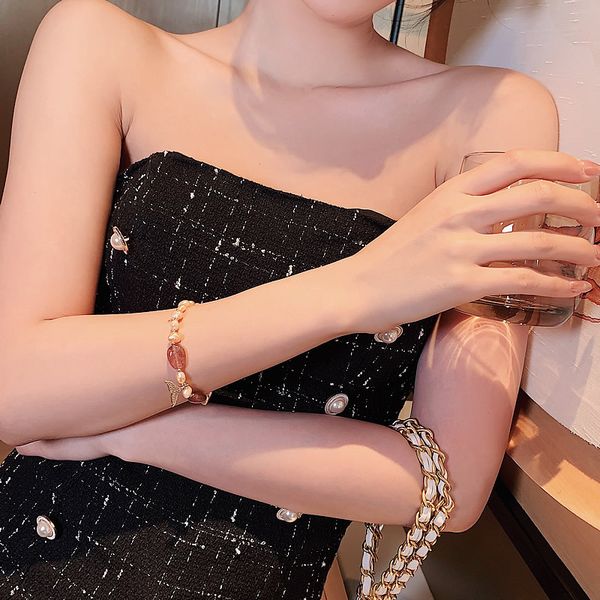 special offer 70% off natural irregular pearl bracelet for women strawberry crystal mermaid bracelet, Black
special offer 70% off natural irregular pearl bracelet for women strawberry crystal mermaid bracelet, Black