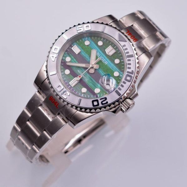 wristwatches 40mm green dial nh35 movement men's watch oyster strap screw back sapphire crystal folding clasp, Slivery;brown
wristwatches 40mm green dial nh35 movement men's watch oyster strap screw back sapphire crystal folding clasp, Slivery;brown