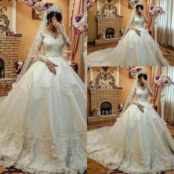 2021 luxury arabic ball gown wedding dresses jewel neck illusion long sleeves lace appliques crystal beads tulle chapel train plus size form, White
2021 luxury arabic ball gown wedding dresses jewel neck illusion long sleeves lace appliques crystal beads tulle chapel train plus size form, White