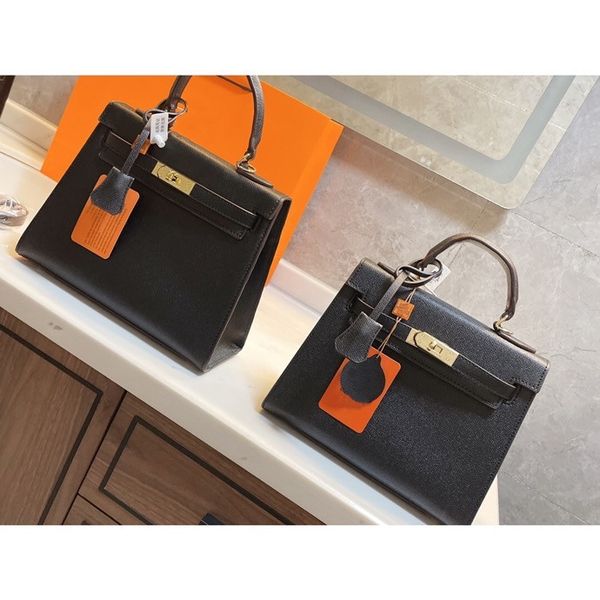 classic baguette bag genuine leather handbag purse women flap messenger bags fashion letter tote bag two strap shoulder bags square buckle
classic baguette bag genuine leather handbag purse women flap messenger bags fashion letter tote bag two strap shoulder bags square buckle