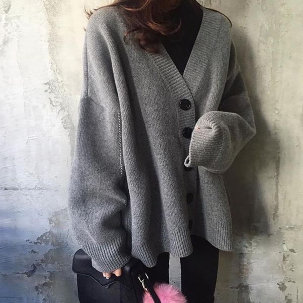women's knits & tees korean version of autumn and winter loose solid color v-neck long sleeve single breasted knitted sweater cardigan, White
women's knits & tees korean version of autumn and winter loose solid color v-neck long sleeve single breasted knitted sweater cardigan, White