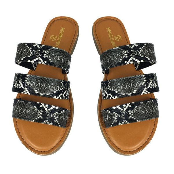 summer fashion women's golden pu slides outside casual flat 3 striped low heel female slippers, Black
summer fashion women's golden pu slides outside casual flat 3 striped low heel female slippers, Black
