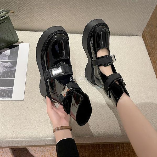 boots 2021 ly arrived winter women ankle leather fashion autumn motorcycle waterproof female platform plus 40 hollow buckle, Black
boots 2021 ly arrived winter women ankle leather fashion autumn motorcycle waterproof female platform plus 40 hollow buckle, Black