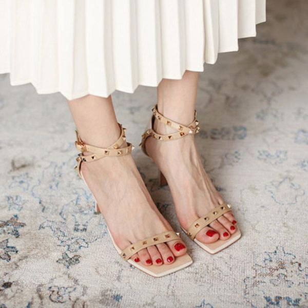 sandals ladies high heels 2021 summer crossed tied open toe rivet square ankle wrap stiletto women party shoes, Black
sandals ladies high heels 2021 summer crossed tied open toe rivet square ankle wrap stiletto women party shoes, Black