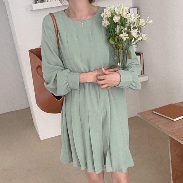 casual dresses korean temperament age reduction round neck loose casual pleated solid color small bubble long-sleeved dress short, Black;gray
casual dresses korean temperament age reduction round neck loose casual pleated solid color small bubble long-sleeved dress short, Black;gray