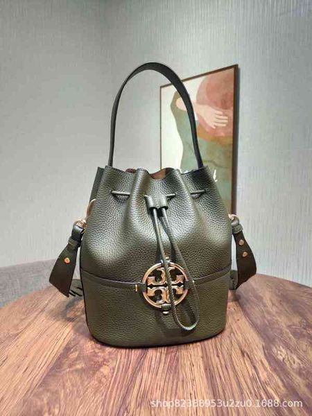 tb new bucket bag litchi pattern leather large women's leisure portable shoulder
tb new bucket bag litchi pattern leather large women's leisure portable shoulder