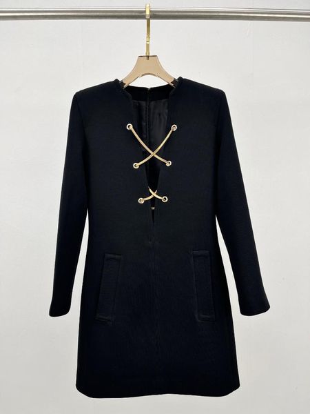 casual dresses 2021 fall winter runway design long sleeve elegant cocktail deep v neck black mini dress, Black;gray
casual dresses 2021 fall winter runway design long sleeve elegant cocktail deep v neck black mini dress, Black;gray