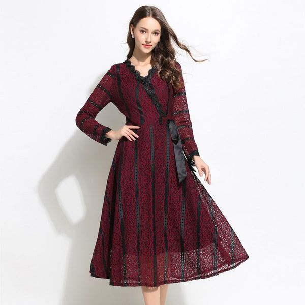 casual dresses 2021 women lace dress spring v neck long sleeves swing high waist a-line party femme vestidos, Black;gray
casual dresses 2021 women lace dress spring v neck long sleeves swing high waist a-line party femme vestidos, Black;gray