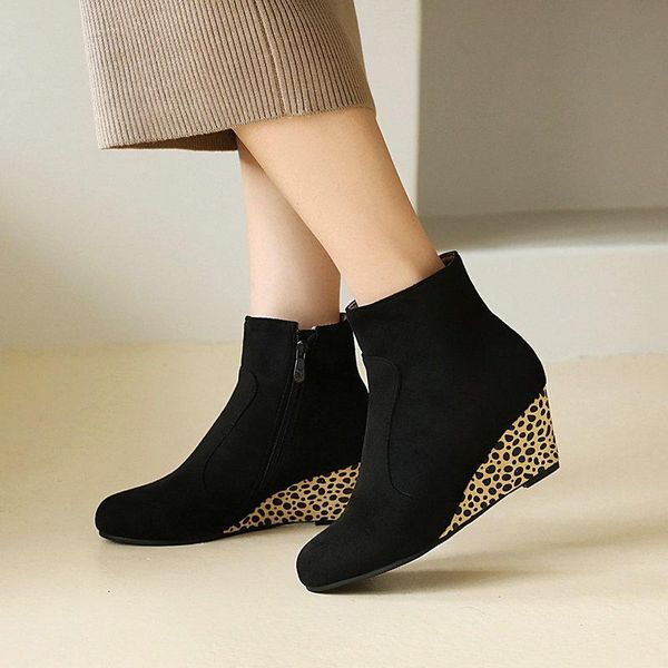 boots ladies printing wedge heel ankle autumn winter fashion short round toe side zipper women's shoes, Black
boots ladies printing wedge heel ankle autumn winter fashion short round toe side zipper women's shoes, Black