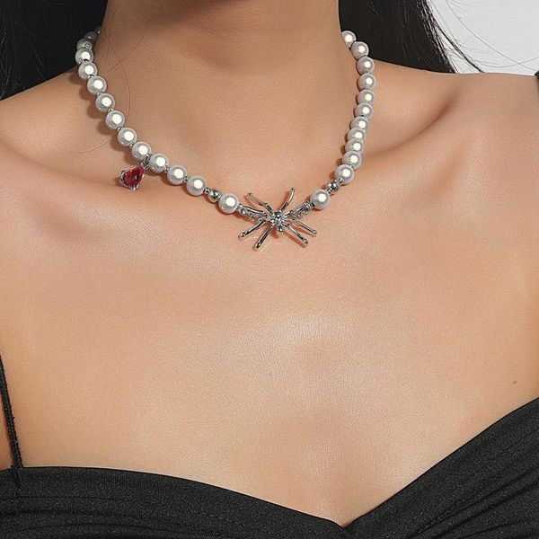 chokers 2021 trendy red crystal stone fluorescent beads night club pearl spider pendant necklace for women party jewelry, Golden;silver
chokers 2021 trendy red crystal stone fluorescent beads night club pearl spider pendant necklace for women party jewelry, Golden;silver