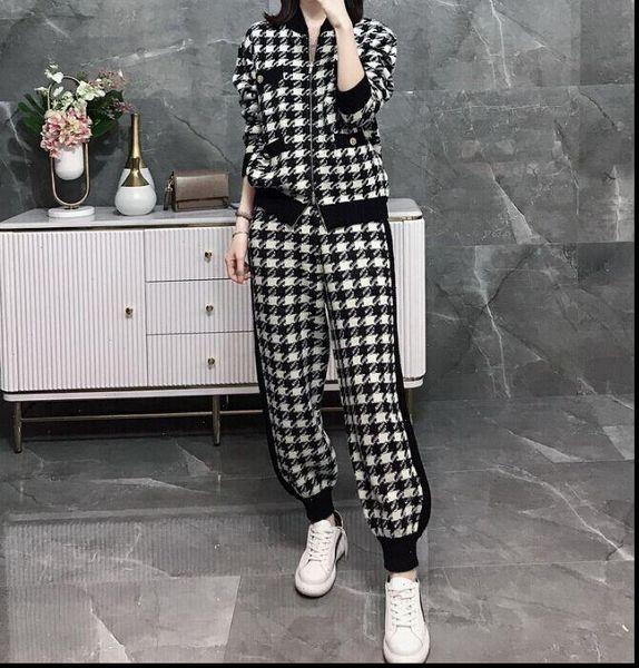 autumn women tracksuits and winter hepburn style black white knitted womens suit fashion sweater harem pants net 2 piece set, Gray
autumn women tracksuits and winter hepburn style black white knitted womens suit fashion sweater harem pants net 2 piece set, Gray