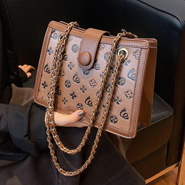 factory direct sale 75% off chain underarm women's 2021 autumn new trendy net red embossed messenger versatile texture single shoulder
factory direct sale 75% off chain underarm women's 2021 autumn new trendy net red embossed messenger versatile texture single shoulder