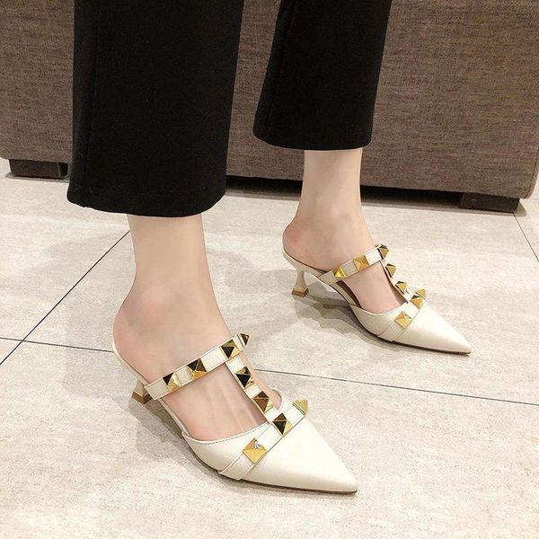 slippers 2021 rivet pointed thin heel baotou half slipper female middle shallow mouth lazy mueller shoes, Black
slippers 2021 rivet pointed thin heel baotou half slipper female middle shallow mouth lazy mueller shoes, Black