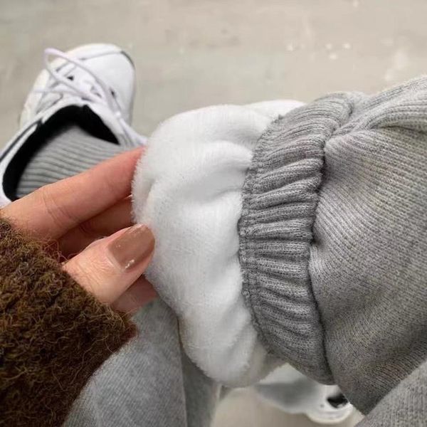 women's pants & capris 2021 winter women gym sweatpants workout fleece trousers slim thick warm female sport autumn pantalones mujer, Black;white
women's pants & capris 2021 winter women gym sweatpants workout fleece trousers slim thick warm female sport autumn pantalones mujer, Black;white