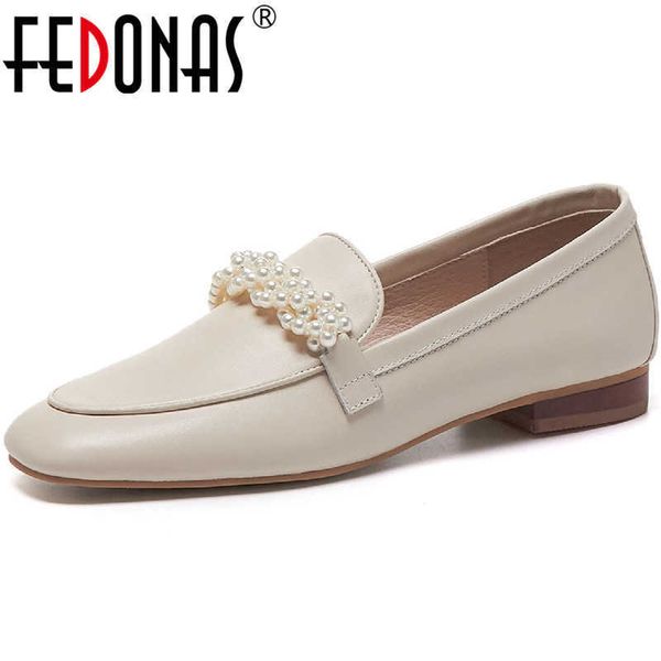 shallow sweet pearl decoration handmade shoes for women genuine leather thick heels pumps party wedding woman 210528, Black
shallow sweet pearl decoration handmade shoes for women genuine leather thick heels pumps party wedding woman 210528, Black