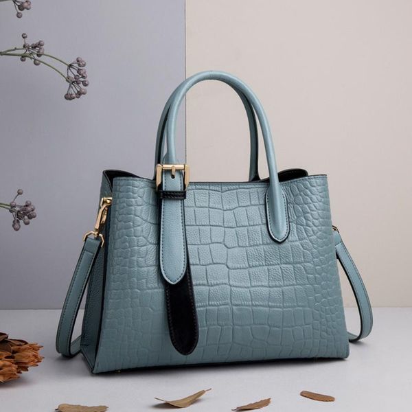 evening bags 2021 handle female fashion large capacity solid luxury women brand crocodile pattern shoulder tote bag
evening bags 2021 handle female fashion large capacity solid luxury women brand crocodile pattern shoulder tote bag