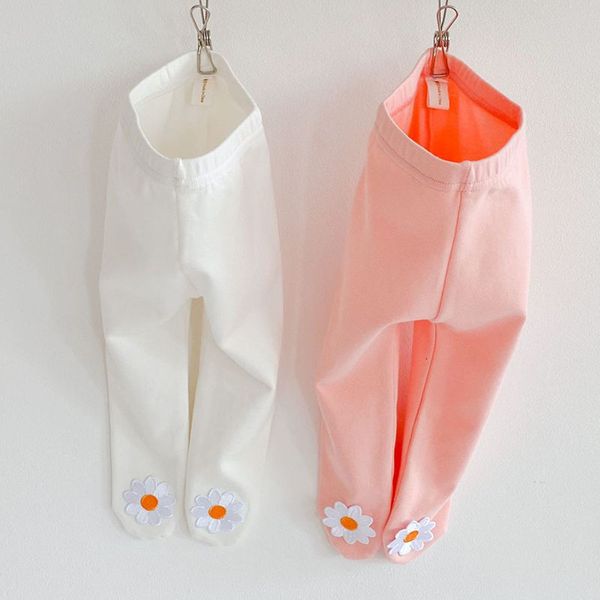 newborn baby girls boys keep warm cute daisy children pants boys girls white backing pants kids pants, Blue
newborn baby girls boys keep warm cute daisy children pants boys girls white backing pants kids pants, Blue