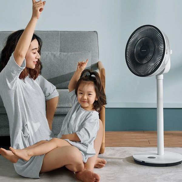 electric fans fan home deskfloor vertical shaking head mute remote control air circulation dormitory
electric fans fan home deskfloor vertical shaking head mute remote control air circulation dormitory