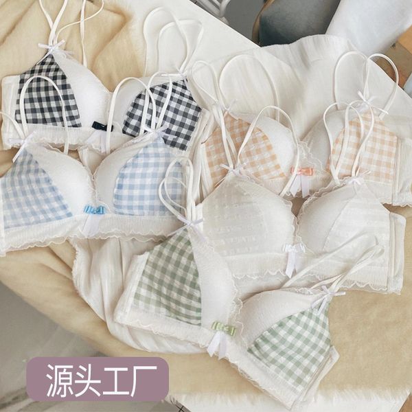 sweet lattice bra lace stitching breathable thin cup no steel ring small chest gathered factory, Red;black
sweet lattice bra lace stitching breathable thin cup no steel ring small chest gathered factory, Red;black