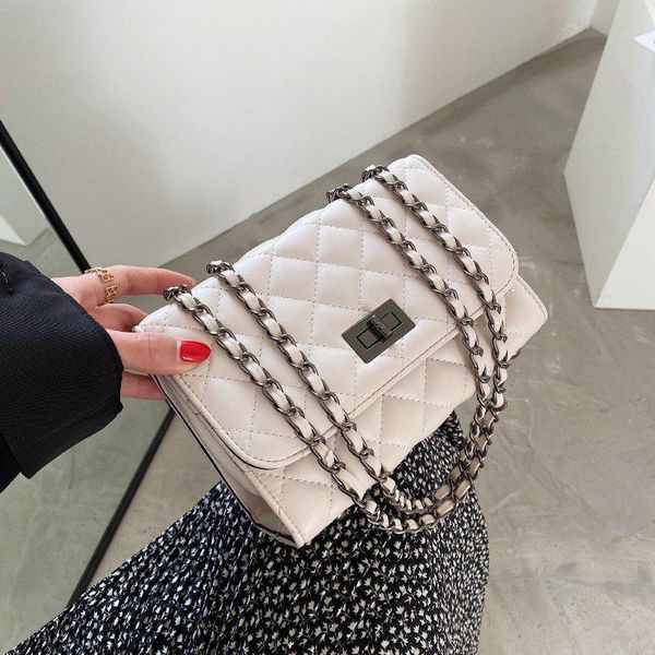 cross body retro diamond lattice chain female shoulder bags big size handbag women classic plaid large messenger bag
cross body retro diamond lattice chain female shoulder bags big size handbag women classic plaid large messenger bag