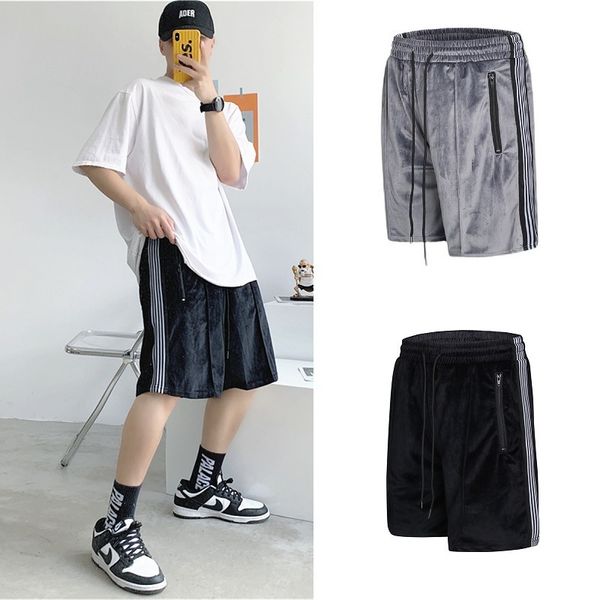 high street suede sports five bar stripe ribbon loose fog trend capris casual shorts for men, White;black
high street suede sports five bar stripe ribbon loose fog trend capris casual shorts for men, White;black
