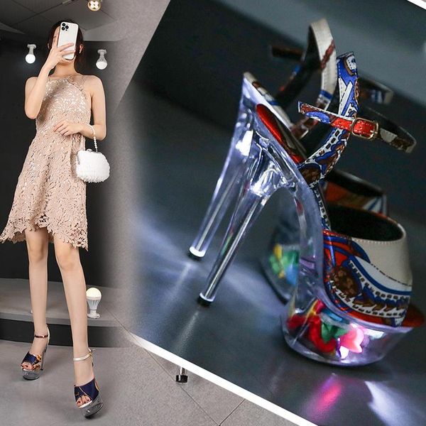 sandals 2021 summer korean version of the flower slope with open toe comfortable high-heeled women's shoes fish mouth, Black
sandals 2021 summer korean version of the flower slope with open toe comfortable high-heeled women's shoes fish mouth, Black